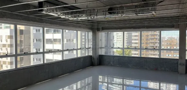 Conjunto Comercial / Sala à venda, 323m² no Gleba Fazenda Palhano, Londrina