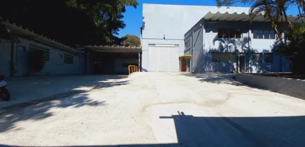 Galpão / Depósito / Armazém para alugar, 3761m² no Campanário, Diadema
