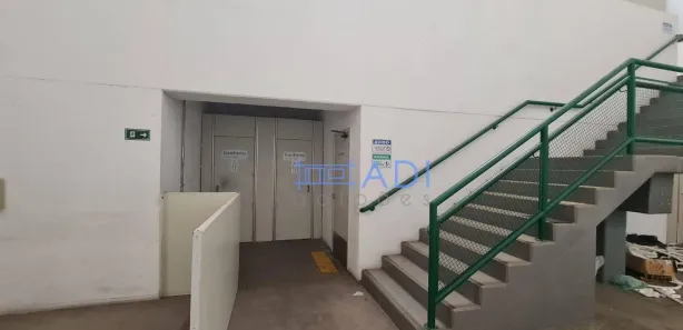 Galpão / Depósito / Armazém para alugar, 23768m² no Jardim dos Camargos, Barueri