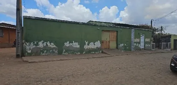 Casa com 2 Quartos à venda, 150m² no Centro, Glória do Goitá