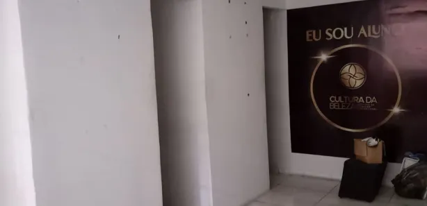 Conjunto Comercial / Sala para alugar, 28m² no Centro, Duque de Caxias