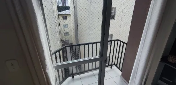 Apartamento com 3 Quartos para alugar, 82m² no Campina do Siqueira, Curitiba