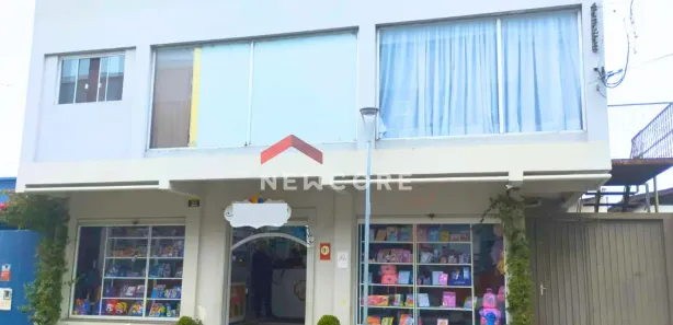 Casa com 2 Quartos à venda, 185m² no Centro, Campo Largo