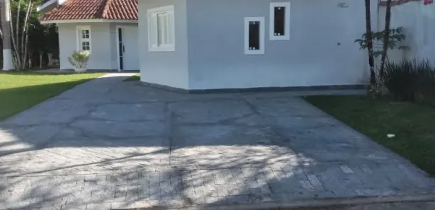 Sobrado com 4 Quartos para alugar, 350m² no Riviera, Bertioga