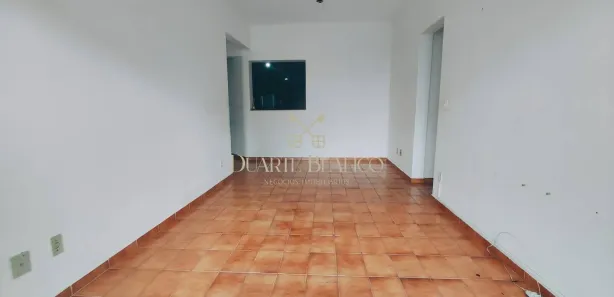 Apartamento com 3 Quartos para alugar, 85m² no Jardim Las Palmas, Guarujá