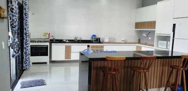 Fazenda / Sítio / Chácara com 4 Quartos à venda, 380m² no Rio Abaixo, Jacareí