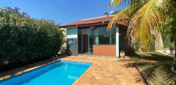 Fazenda / Sítio / Chácara com 3 Quartos para alugar, 263m² no Parque da Represa, Paulínia