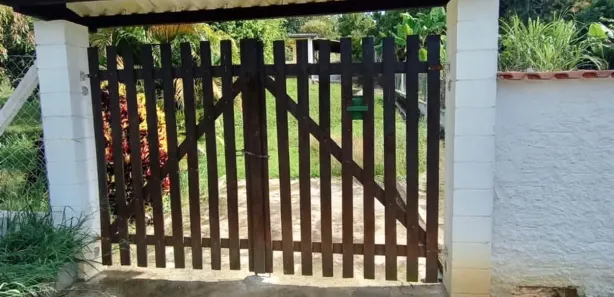 Fazenda / Sítio / Chácara com 2 Quartos à venda, 100m² no QUINTAS DE PIRAPORA, Salto de Pirapora