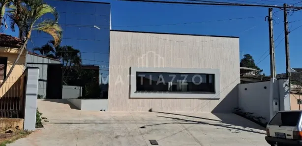 Prédio Inteiro para alugar, 270m² no Vila São João, Limeira