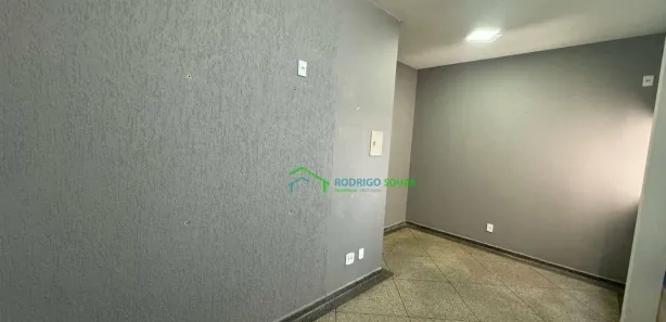 Conjunto Comercial / Sala para alugar, 24m² no Centro, Carapicuíba