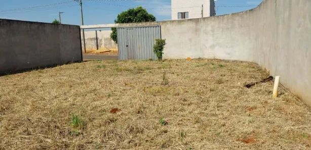 Terreno / Lote / Condomínio à venda, 376m² no Centro, Bela Vista do Paraíso