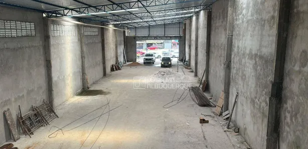 Galpão / Depósito / Armazém para venda ou aluguel, 506m² no Quarenta Horas (Coqueiro), Ananindeua