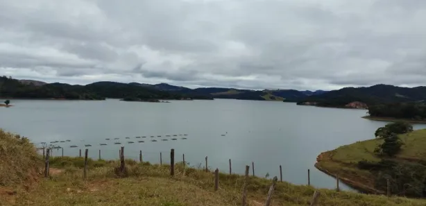 Fazenda / Sítio / Chácara com 2 Quartos para alugar, 50000m² no Espirito Santo, Paraibuna