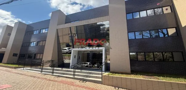 Conjunto Comercial / Sala à venda, 57m² no Zona 05, Maringá