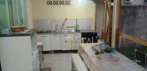 Casa com 2 Quartos à venda, 253m² no Santa Lidia, Penha