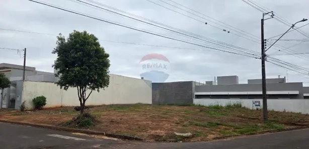 Terreno / Lote / Condomínio à venda, 438m² no Jardim Veneza II, Umuarama