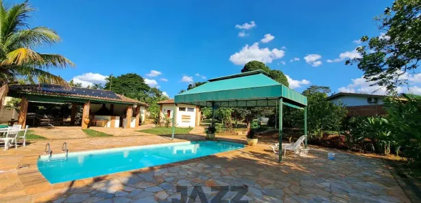Fazenda / Sítio / Chácara com 3 Quartos para venda ou aluguel, 150m² no Nova Veneza, Paulínia