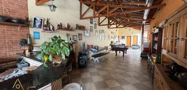 Fazenda / Sítio / Chácara com 3 Quartos à venda, 650m² no Arujá Centro Residencial, Arujá