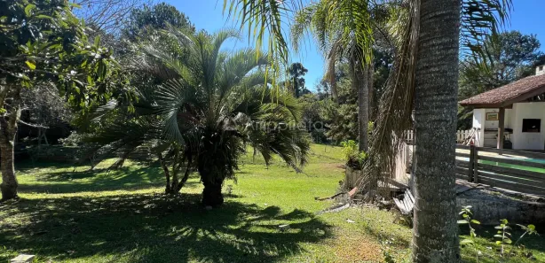 Fazenda / Sítio / Chácara com 3 Quartos para alugar, 161m² no Jardim da Colina, Campina Grande do Sul