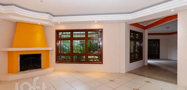Casa com 4 Quartos à venda, 330m² no Niterói, Canoas