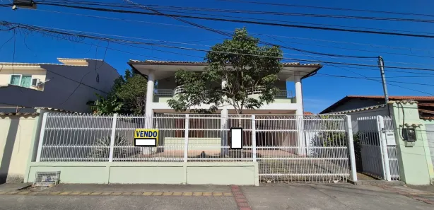 Casa com 5 Quartos à venda, 386m² no Itaipu, Niterói