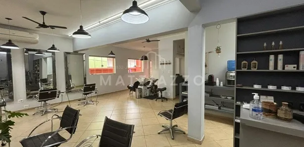 Loja / Salão / Ponto Comercial à venda, 241m² no Centro, Limeira