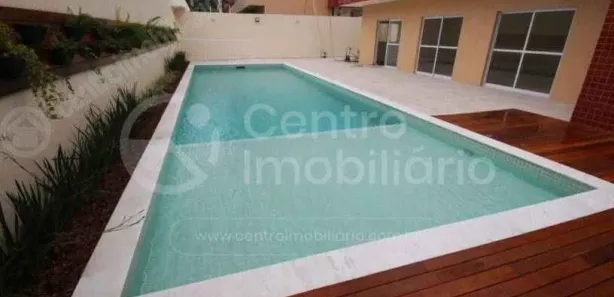 Cobertura com 4 Quartos à venda, 237m² no Centro, Peruíbe