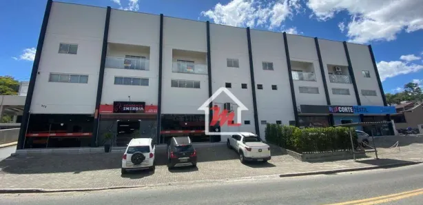 Conjunto Comercial / Sala para alugar, 130m² no Água Verde, Blumenau