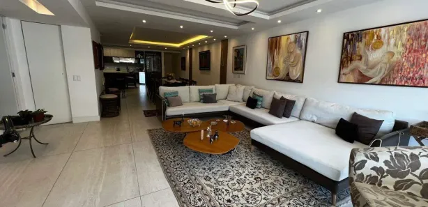 Cobertura com 4 Quartos à venda, 330m² no Valparaíso, Petrópolis