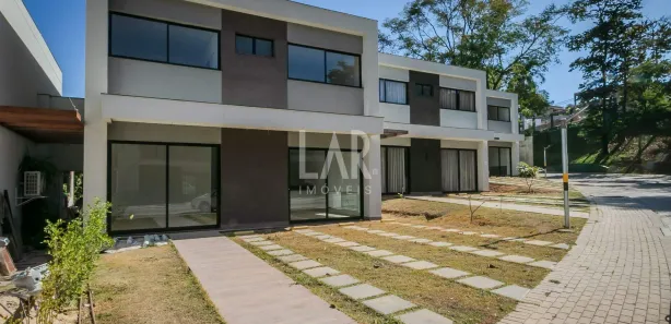 Casa de Condomínio com 4 Quartos à venda, 199m² no Garças, Belo Horizonte
