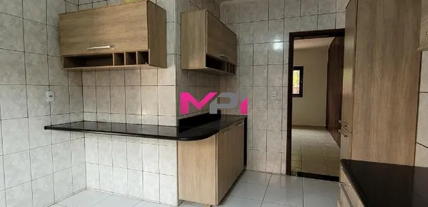 Sobrado com 3 Quartos à venda, 180m² no Jardim Niero, Louveira