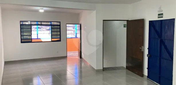 Loja / Salão / Ponto Comercial à venda, 576m² no Vila São João, Ferraz de Vasconcelos