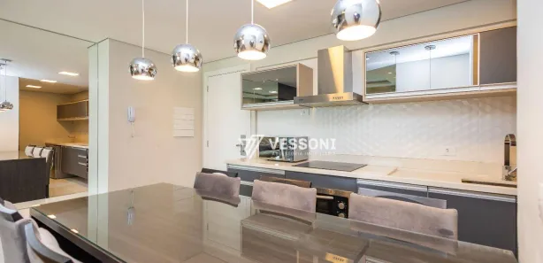 Apartamento com 2 Quartos para alugar, 60m² no Centro, Curitiba