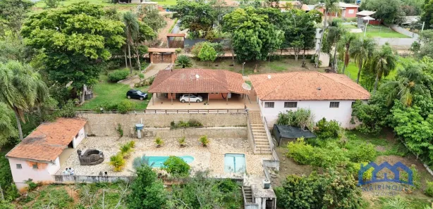 Fazenda / Sítio / Chácara com 3 Quartos à venda, 3200m² no Zona Rural, Mairinque