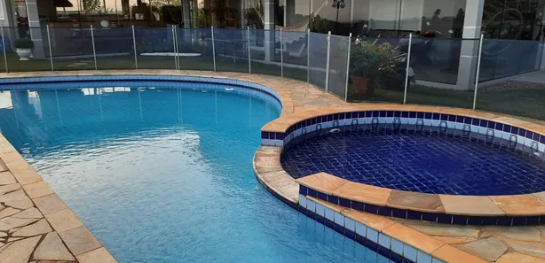 Fazenda / Sítio / Chácara com 9 Quartos à venda, 3140m² no , Mairinque