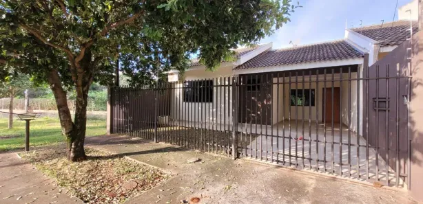 Casa com 2 Quartos para alugar, 75m² no Jardim Brasil, Maringá