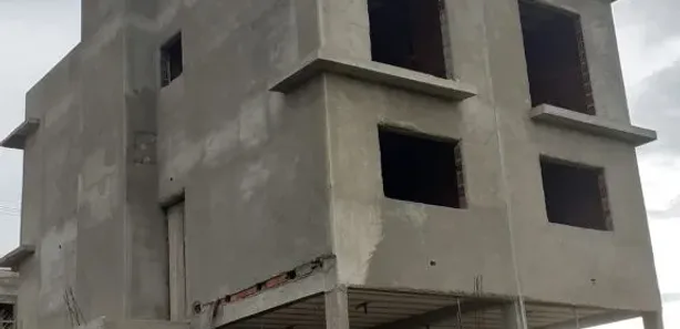 Sobrado com 2 Quartos à venda, 113m² no Jardim Bandeirantes, Poços de Caldas