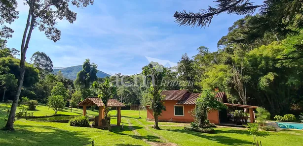 Fazenda / Sítio / Chácara com 4 Quartos à venda, 6000m² no Posse, Petrópolis