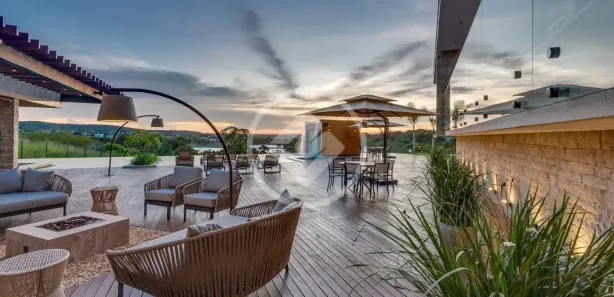 Casa de Condomínio com 4 Quartos à venda, 600m² no , Hidrolândia