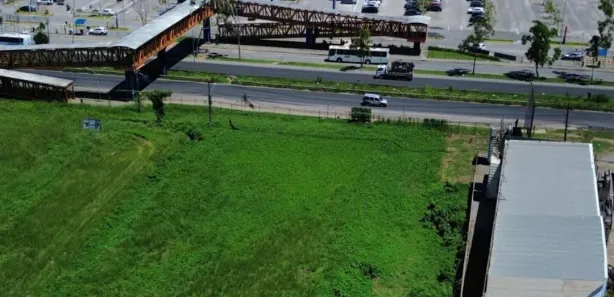 Terreno / Lote Comercial à venda, 644m² no COHAB, Recife