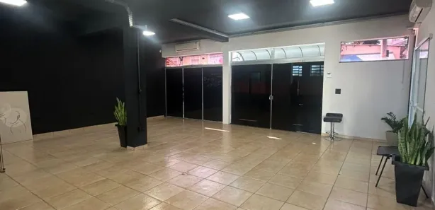 Galpão / Depósito / Armazém para alugar, 100m² no Jardim Três Marias, Salto