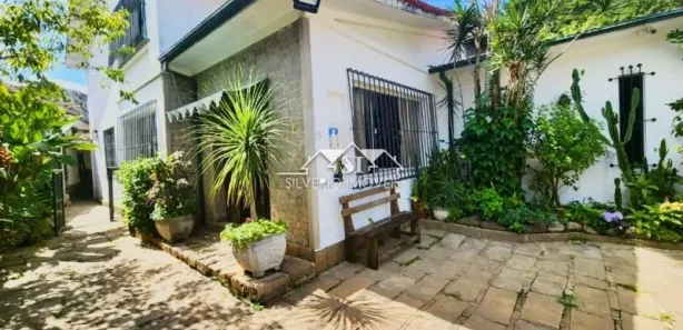 Casa com 4 Quartos à venda, 260m² no Mosela, Petrópolis