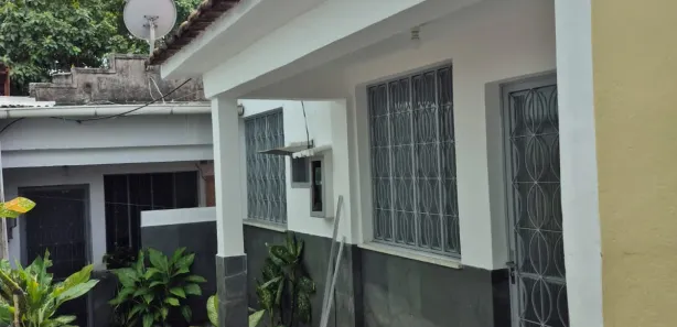 Casa com 1 Quarto para alugar, 35m² no Centro, Nilópolis