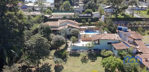 Fazenda / Sítio / Chácara com 3 Quartos à venda, 2450m² no , Mairinque