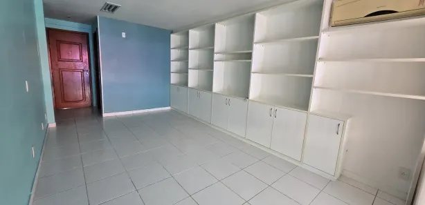 Conjunto Comercial / Sala à venda, 22m² no Asa Norte, Brasília