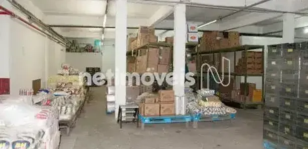 Galpão / Depósito / Armazém à venda, 1300m² no Santa Marta, Ribeirão das Neves
