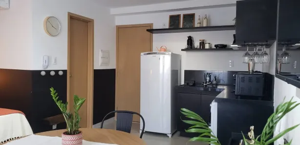 Kitnet com 1 Quarto à venda, 32m² no Centro, Juiz de Fora