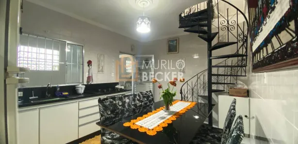 Casa com 3 Quartos à venda, 210m² no Jardim Colônia, Jacareí
