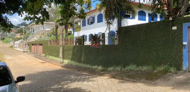 Casa de Condomínio com 6 Quartos à venda, 305m² no Inconfidência, Viçosa