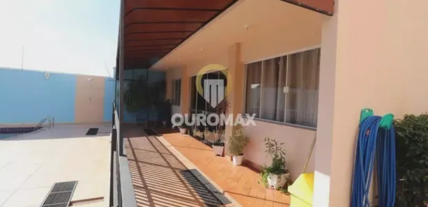 Apartamento com 2 Quartos para alugar, 55m² no Parque Minas Gerais, Ourinhos